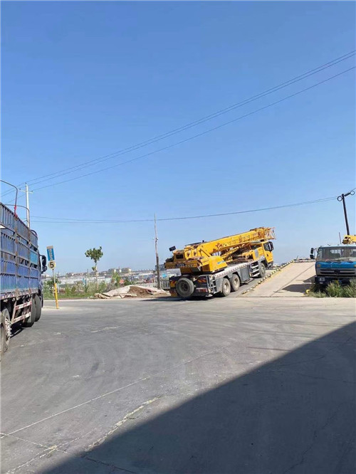 索县25吨吊车的租赁价格大概是多少？